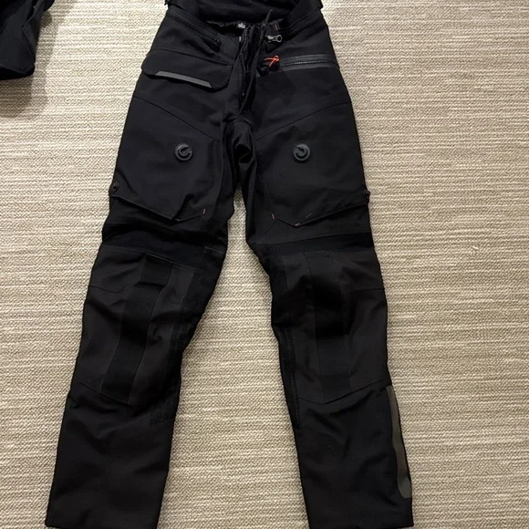 Harley-Davidson Black and Gray Women's Performance Jacket and pants - Picture 5 of 7